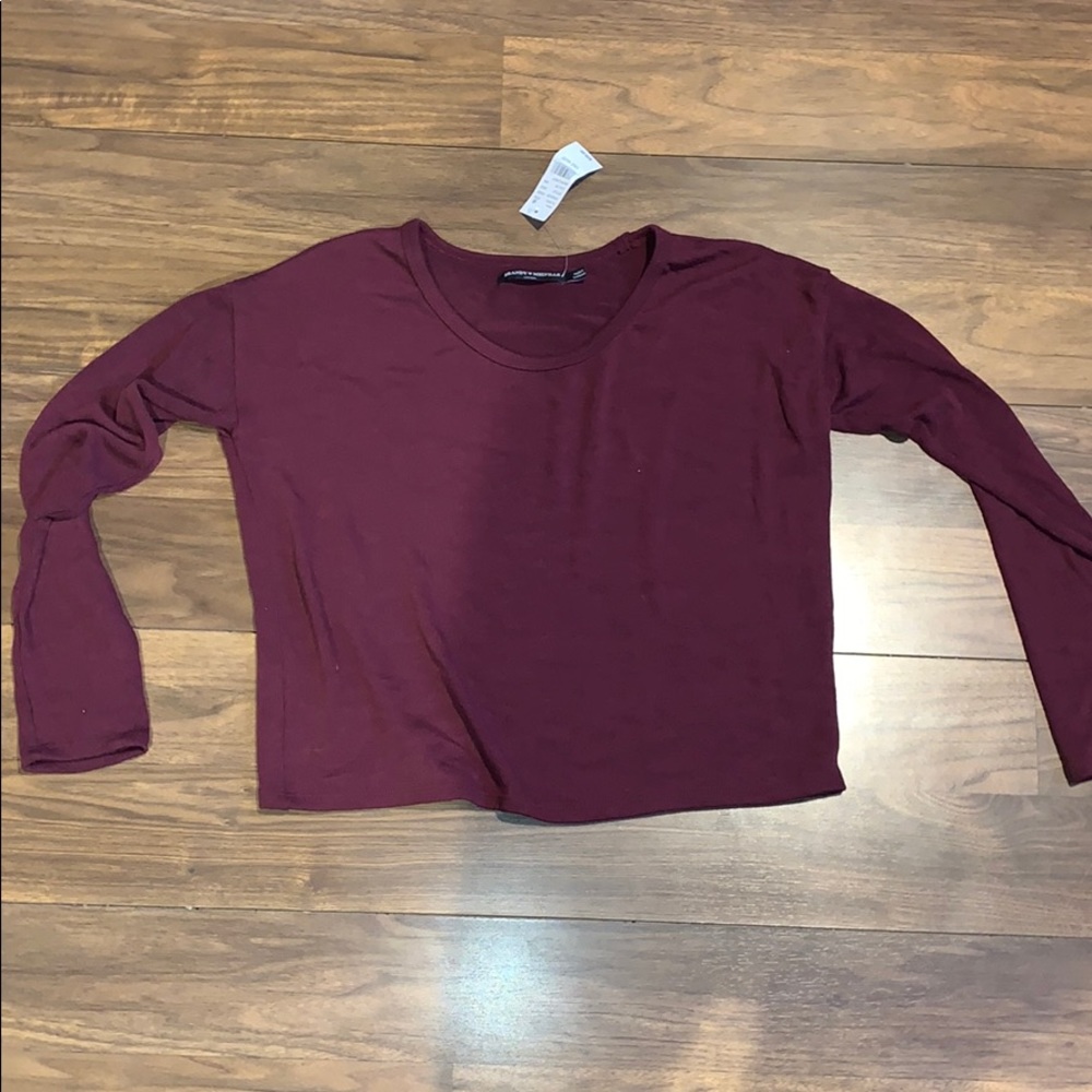 Brandy Melville sweater